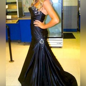 Night Moves formal dress